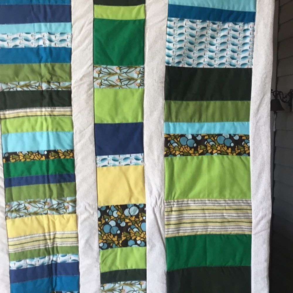 Handmade Quilt Colors of the Carolinas - Picture 5 of 16